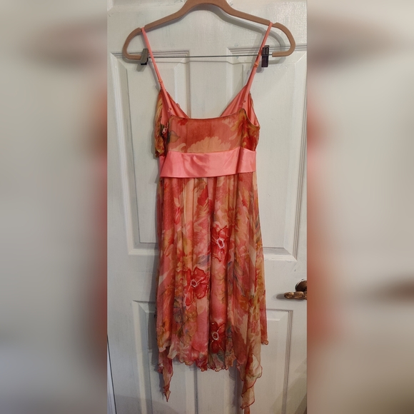 Vintage Y2K Era Pink Dress - Picture 2 of 3